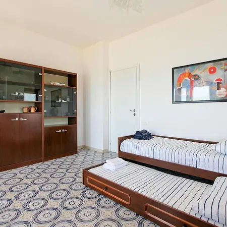 Mare Fuori Apartamento Nettuno