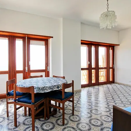 Mare Fuori Apartment