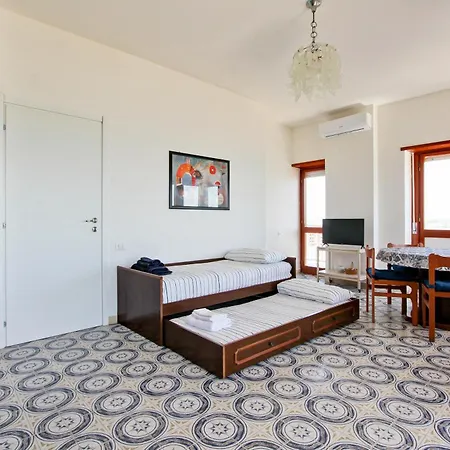 Mare Fuori Apartment
